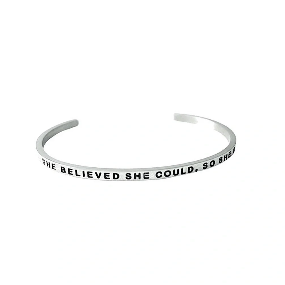 MantraBand nwt she
